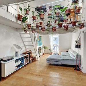 Pretty Parisian Penthouse